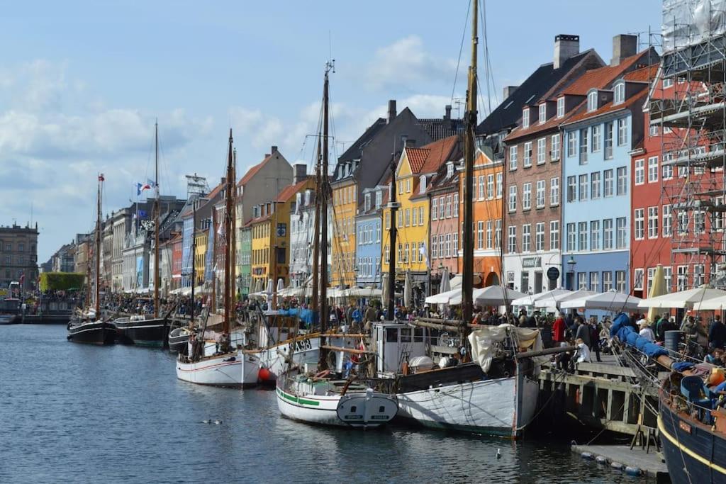 Chic Apartment In Vibrant Area By Copenhagen Canals Копенхаген Екстериор снимка