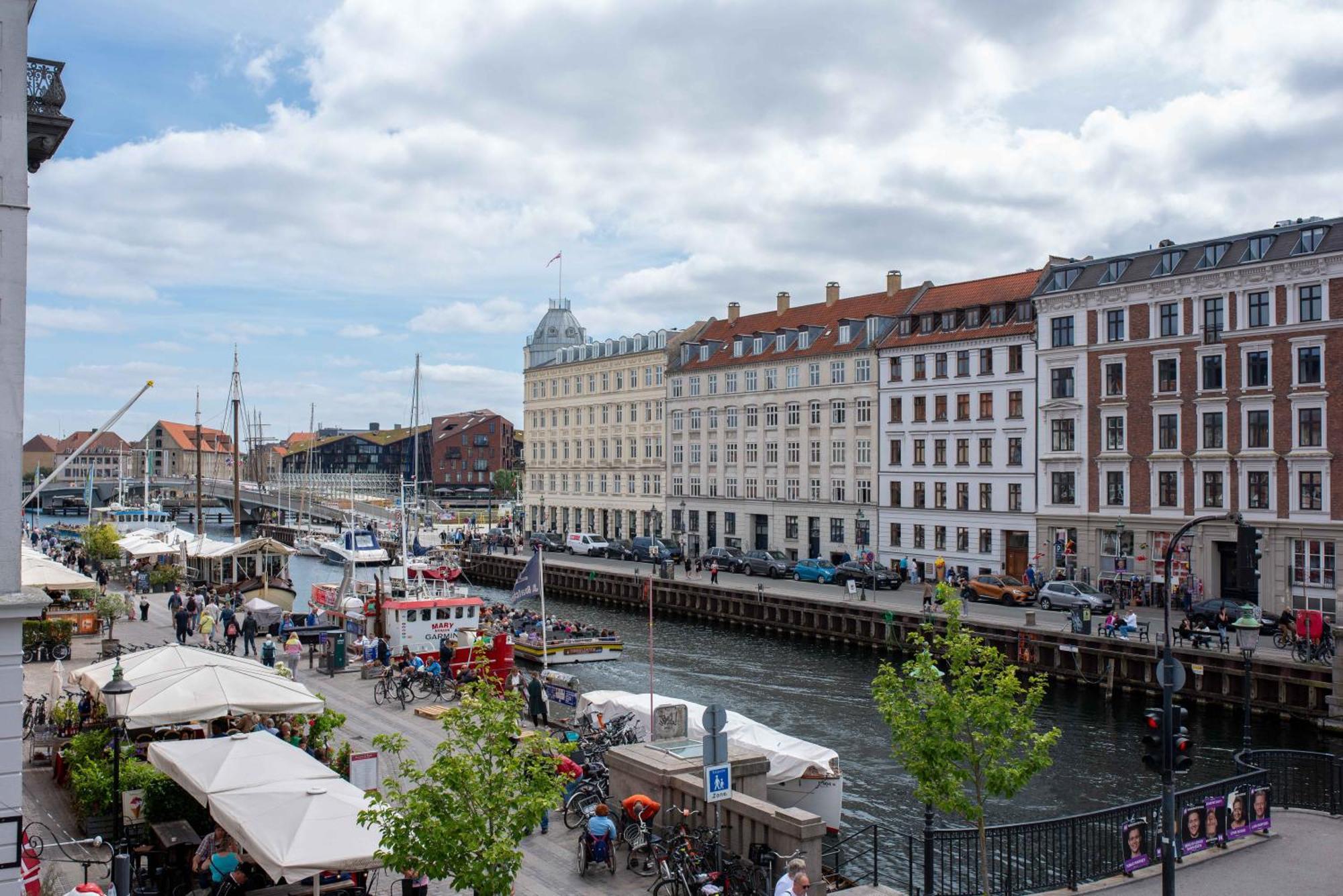 Chic Apartment In Vibrant Area By Copenhagen Canals Копенхаген Екстериор снимка